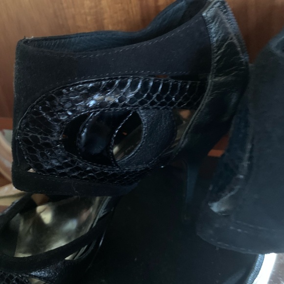 Vintage Steve Madden heels - Picture 4 of 5